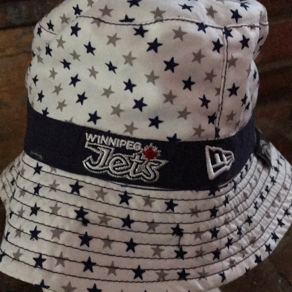 New Era Winnipeg Jets Bucket Hat Yth - Picture 4 of 6